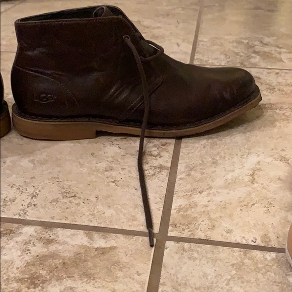 Ugg Groveland Chukka leather boot - Picture 2 of 5